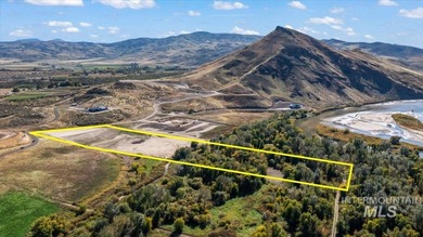 Lake Acreage For Sale in Montour, Idaho