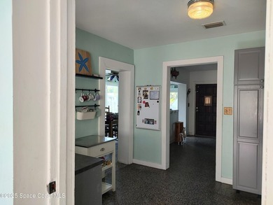 MOTIVATED SELLERS! Enjoy coastal living just minutes from the - photo 8