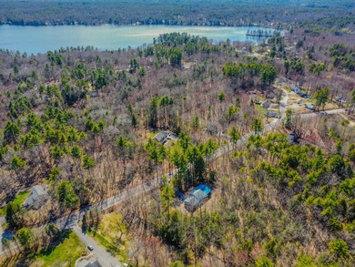 Welcome to 81 Babbidge Road in desirable Falmouth, a peaceful - photo 5