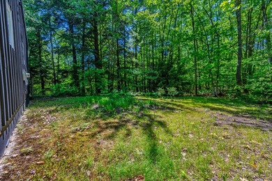 Welcome to 81 Babbidge Road in desirable Falmouth, a peaceful - photo 10