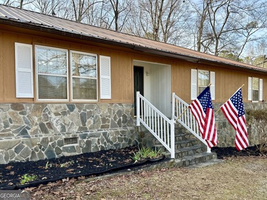 West Point Lake Home For Sale in Franklin Georgia