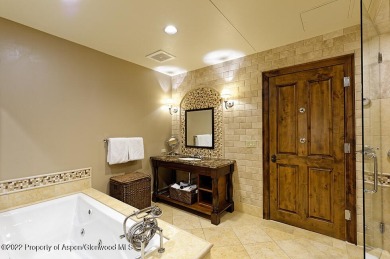 Luxury one bedroom condominium. Large size with high ceilings