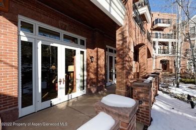 Luxury one bedroom condominium. Large size with high ceilings