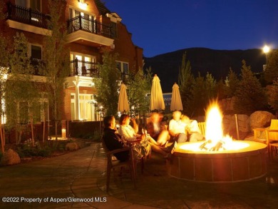 Luxury one bedroom condominium. Large size with high ceilings