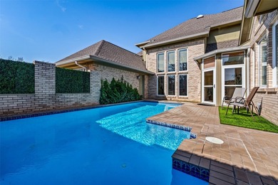REDUCED! CUSTOM GOLF-COURSE HOME - UPDATED ESSENTIALS - POOL - - photo 31