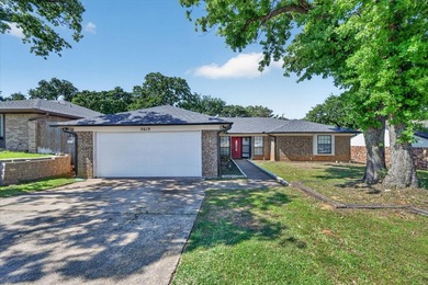 Lake Arlington Home For Sale in Arlington Texas