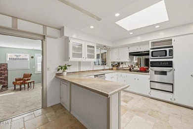 Located on the sunny East Side of Ventura, this beautifully - photo 11