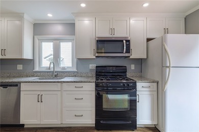 Welcome to Laurelton Rd in the heart of North Winton Village! - photo 16
