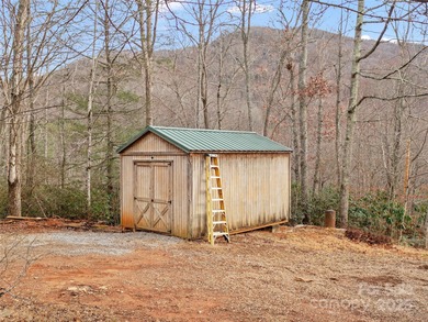 ACCEPTING ALL OFFERS - SELLER IS MOTIVATED Custom-built 2,800 sq