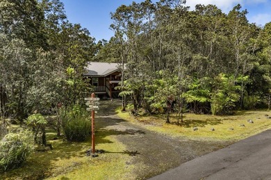 You'll be charmed by this thoughtfully designed custom home - photo 24