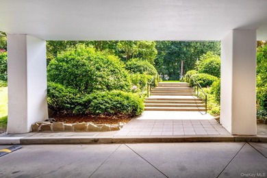 Exciting Exclusive 2 Bedroom, 2 Bathroom! Spectacular apartment - photo 25