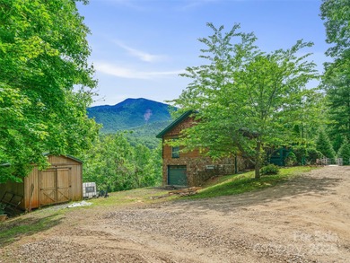 ACCEPTING ALL OFFERS - SELLER IS MOTIVATED Custom-built 2,800 sq