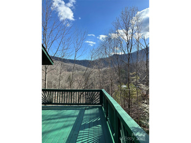 ACCEPTING ALL OFFERS - SELLER IS MOTIVATED Custom-built 2,800 sq