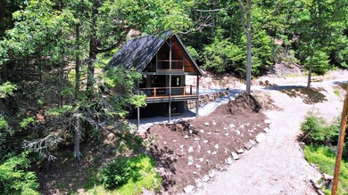 Experience The Kestrel, mountain living at its finest in this - photo 38