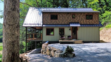 Experience The Kestrel, mountain living at its finest in this - photo 49