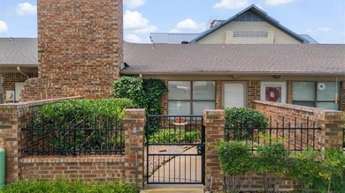 Benbrook Lake Townhome/Townhouse Active Under Contract in Benbrook Texas