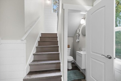 MOTIVATED SELLER! Let's make a deal on this one! Private Bay - photo 13