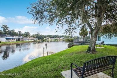 Back on the market! This gorgeous 3/2 with a loft is perfect for - photo 21
