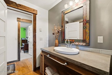 Rarely does a property offer this level of flexibility, privacy - photo 23