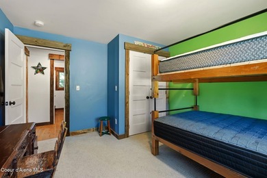 Rarely does a property offer this level of flexibility, privacy - photo 26
