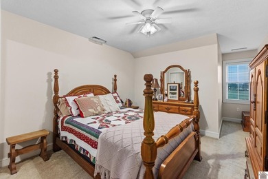 Located on the golf course in Drake Creek, this 4-bedroom, 2 - photo 26