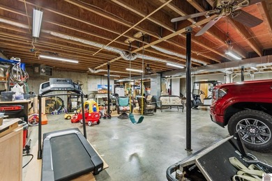 Located on the golf course in Drake Creek, this 4-bedroom, 2 - photo 30