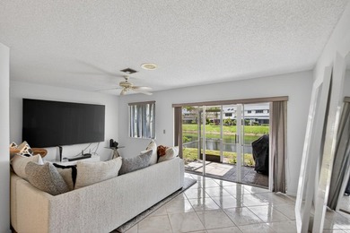 MOVE IN READY Townhouse in gated community. 2 PRIMARY SUITES - photo 4