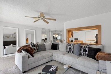 MOVE IN READY Townhouse in gated community. 2 PRIMARY SUITES - photo 6