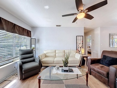 Amazing Opportunity! Updated 3 bedroom 2 bathroom single family - photo 6