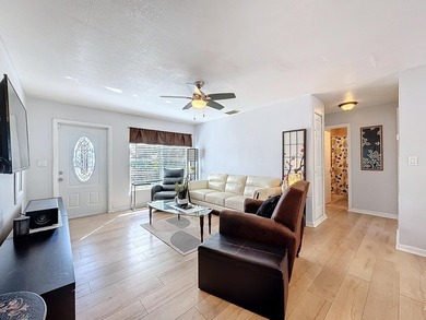 Amazing Opportunity! Updated 3 bedroom 2 bathroom single family - photo 8