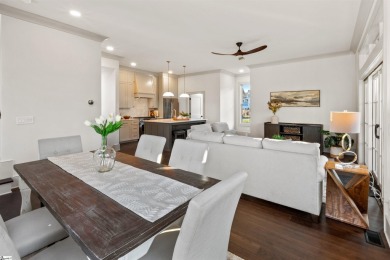 The Woodland Oak is a beautiful 3 story retreat tucked away in