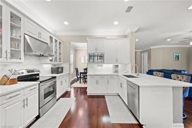 Rare opportunity to own this exceptional 5 bedroom 5 full bath - photo 21