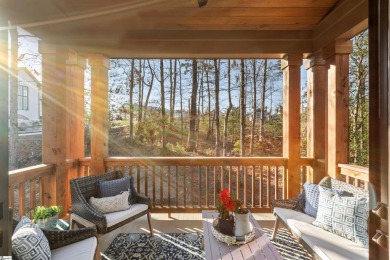The Woodland Oak is a beautiful 3 story retreat tucked away in