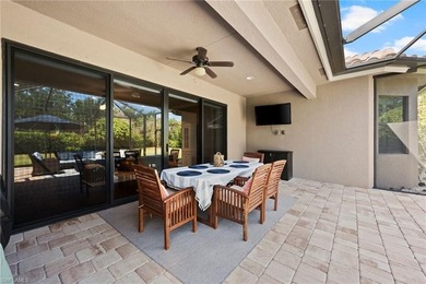 Rare opportunity to own this exceptional 5 bedroom 5 full bath - photo 36