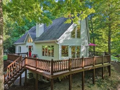 (private lake, pond, creek) Home For Sale in Mooresville Indiana