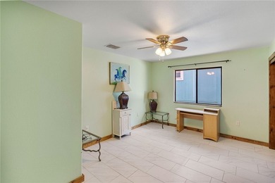 Welcome to your Rockport retreat. This stunning four bedroom - photo 12