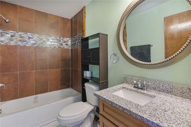 Welcome to your Rockport retreat. This stunning four bedroom - photo 13