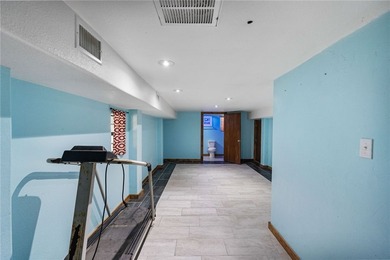 Welcome to your Rockport retreat. This stunning four bedroom - photo 19