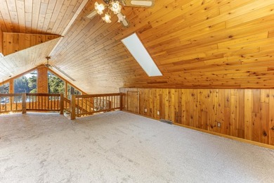 Exquisitely renovated, south-facing chalet-style lakefront - photo 21