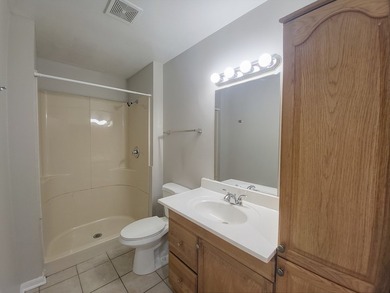 Fresh, bright, and deceptively spacious-121 Highmoor delivers - photo 21