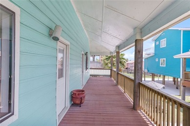 Welcome to your Rockport retreat. This stunning four bedroom - photo 24