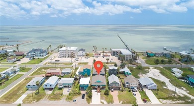 Welcome to your Rockport retreat. This stunning four bedroom - photo 26