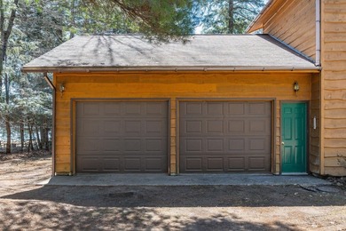 Exquisitely renovated, south-facing chalet-style lakefront - photo 29