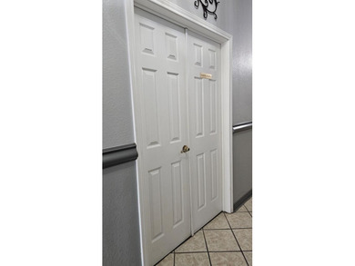 Great building that can be used as a church, offices, gym, event