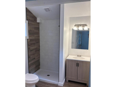 Welcome to your dream home in the heart of a quintessential New - photo 7
