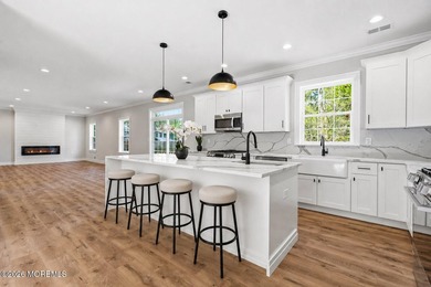 Welcome to this stunning new construction home in the Mapletree - photo 14