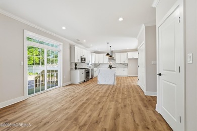 Welcome to this stunning new construction home in the Mapletree - photo 21