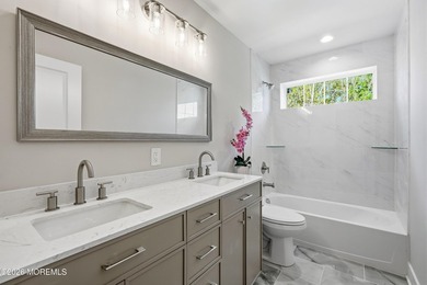 Welcome to this stunning new construction home in the Mapletree - photo 31