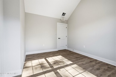 Welcome to this stunning new construction home in the Mapletree - photo 43