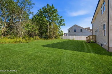 Welcome to this stunning new construction home in the Mapletree - photo 49
